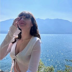 Meet your Posher, Annie